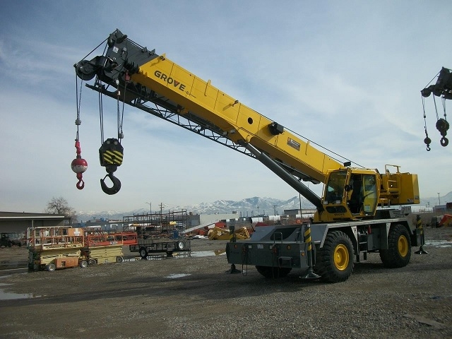 Gruas Grove RT650E