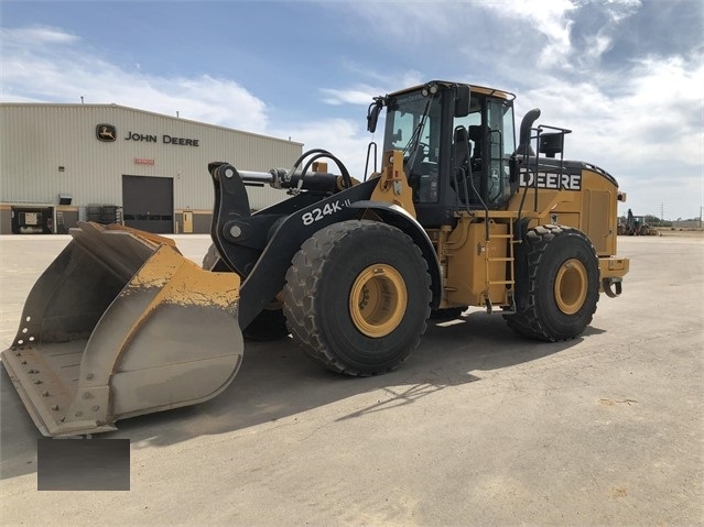 Cargadoras Sobre Ruedas Deere 824K