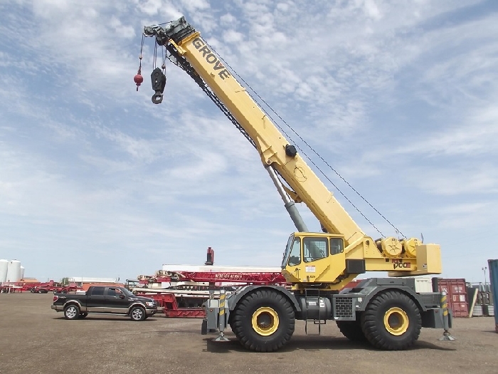 Gruas Grove RT700E