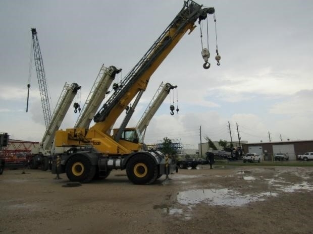 Gruas Grove RT760E