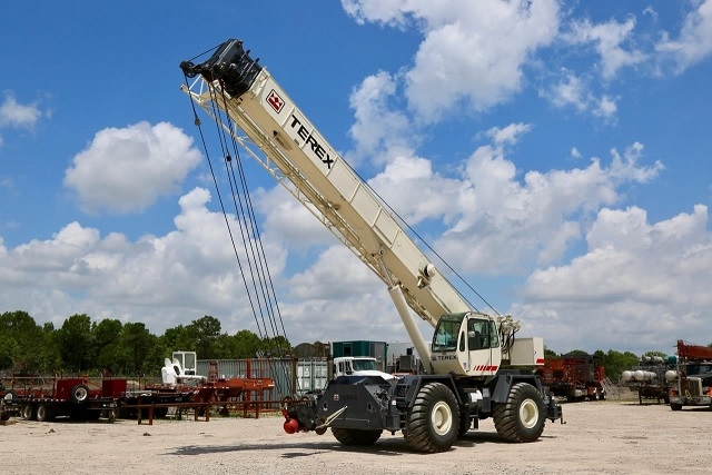 Gruas Terex RT555