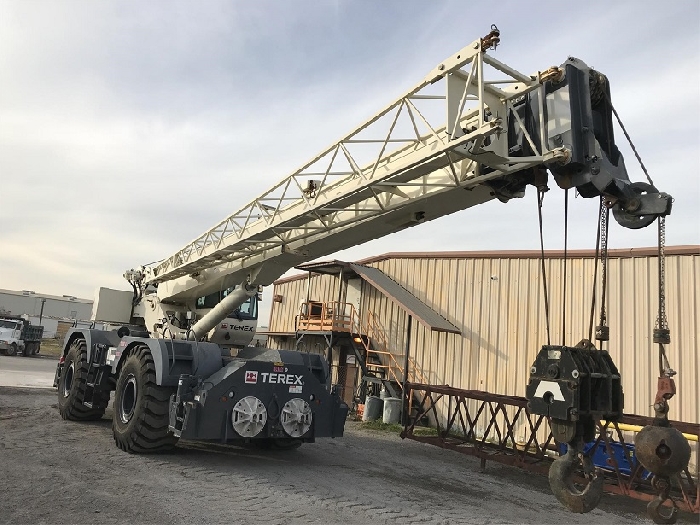 Gruas Terex RT670 usada en buen estado Ref.: 1566247709765220 No. 2