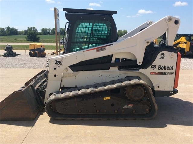 Minicargadores Bobcat T870