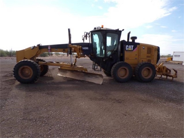 Motoconformadoras Caterpillar 140M