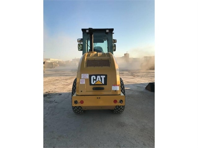 Compactadora Vibratoria Caterpillar CS44 en venta, usada Ref.: 1567217024445791 No. 4