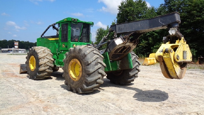 Forestales Maquinas Deere 848L de medio uso en venta Ref.: 1567617280972248 No. 3