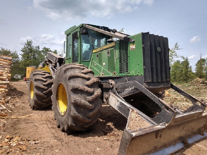 Forestales Maquinas Deere 648H de segunda mano en venta Ref.: 1567697652551034 No. 3