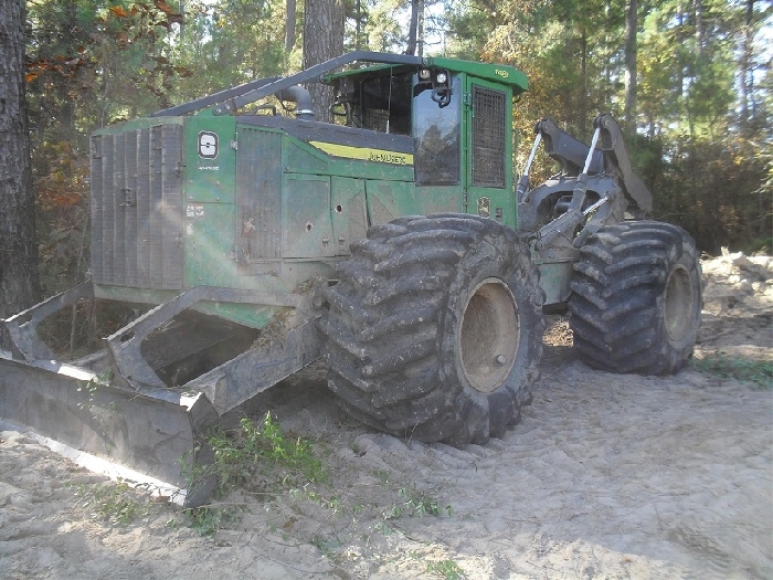 Forestales Maquinas Deere 748L