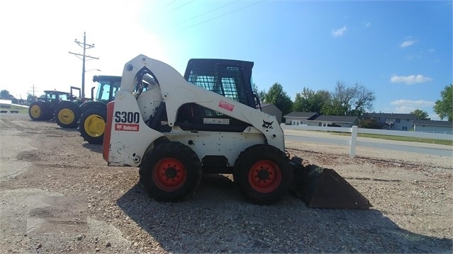 Minicargadores Bobcat S300