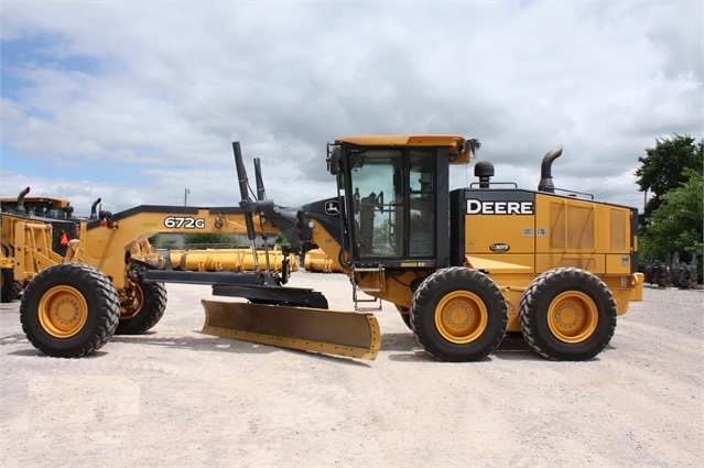 Motor Graders Deere 672G