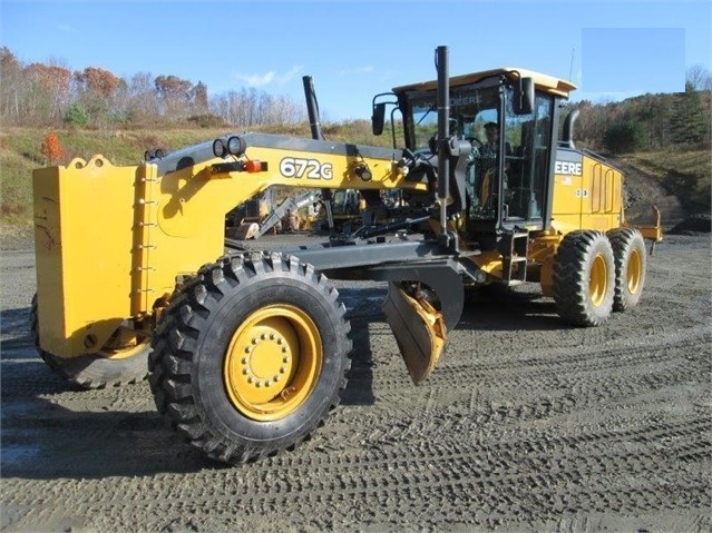 Motoconformadoras Deere 672G