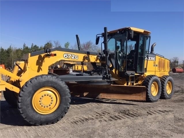 Motoconformadoras Deere 672G