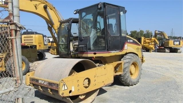 Compactadora Vibratoria Caterpillar CS-423E