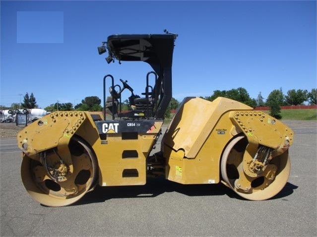 Compactadora Vibratoria Caterpillar CB54 en optimas condiciones Ref.: 1569552998144300 No. 3