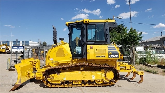 Tractores Sobre Orugas Komatsu D39EX-24 Ref.: 1571170197685289 No. 2