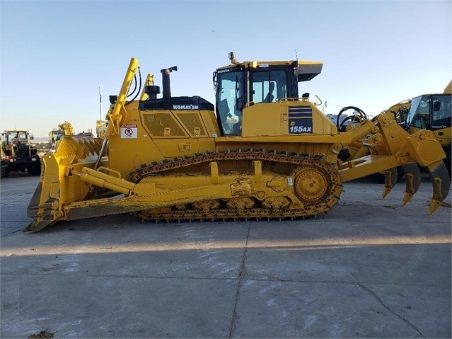 Tractores Sobre Orugas Komatsu D155AX