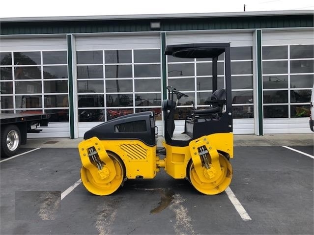 Compactadora Vibratoria Bomag BW120AD