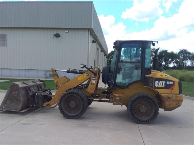 Cargadoras Sobre Ruedas Caterpillar 908H