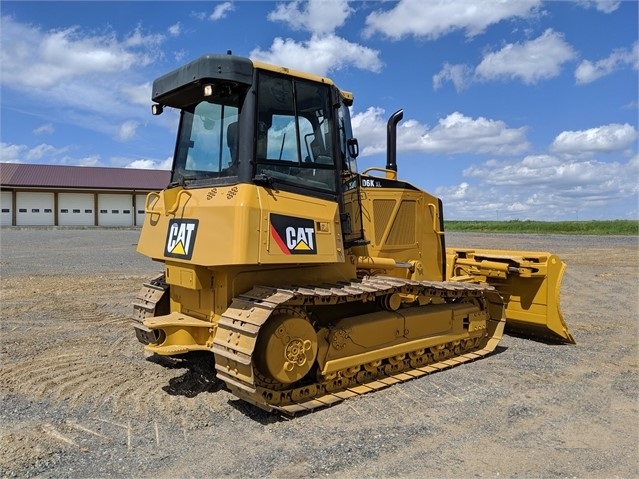 Tractores Sobre Orugas Caterpillar D6K en buenas condiciones Ref.: 1574457495162841 No. 4