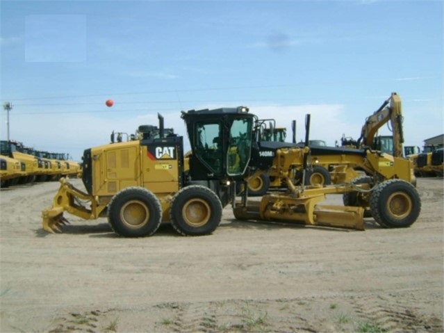 Motoconformadoras Caterpillar 140M