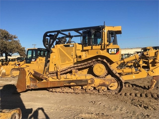 Dozers/tracks Caterpillar D8T
