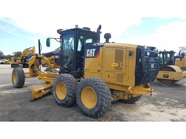 Motoconformadoras Caterpillar 120M de segunda mano a la venta Ref.: 1575397711534817 No. 4