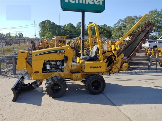 Trencher Vermeer RTX450