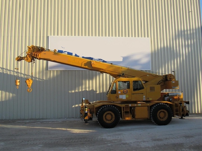 Gruas Tadano TR300