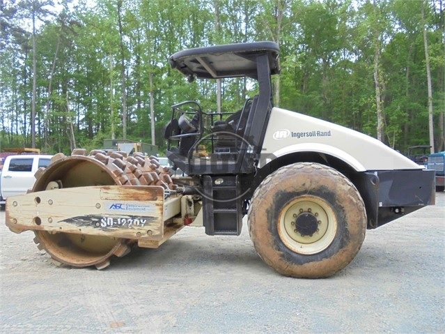 Compactadora Vibratoria Ingersoll-rand SD122D