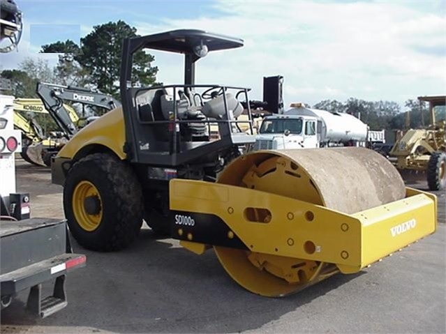 Compactadora Vibratoria Volvo SD100