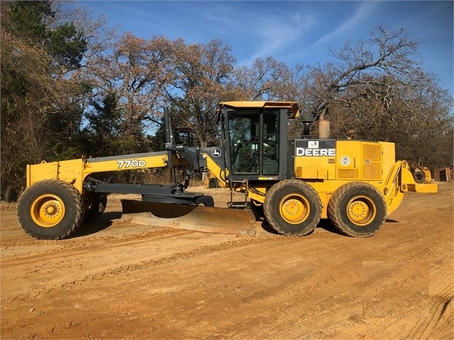 Motoconformadoras Deere 770D