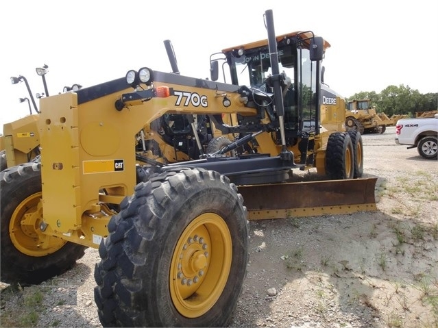 Motoconformadoras Deere 770G