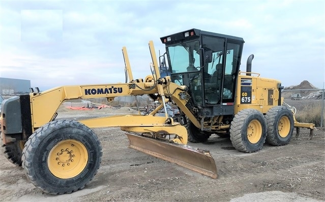 Motor Graders Komatsu GD675