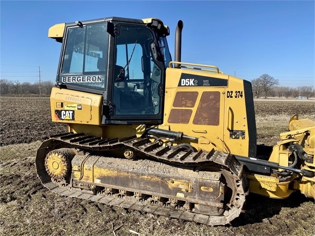 Dozers/tracks Caterpillar D5K