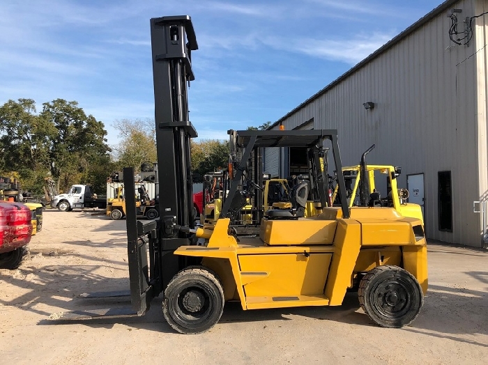 Montacargas Caterpillar DP70