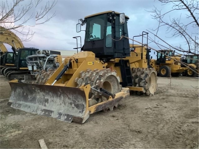 Compactadoras Suelos Y Rellenos Caterpillar 815