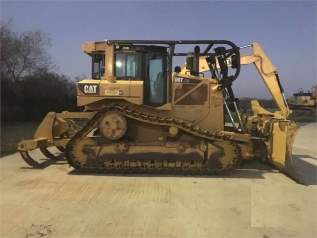 Tractores Sobre Orugas Caterpillar D6T
