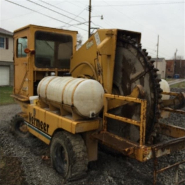Trencher Vermeer CC145