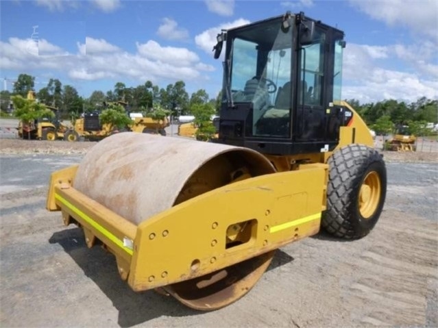 Compactadora Vibratoria Caterpillar CS54