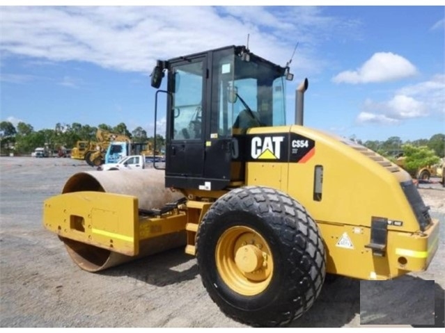 Compactadora Vibratoria Caterpillar CS54 en optimas condiciones Ref.: 1585972718085816 No. 4