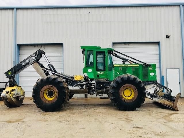 Forestales Maquinas Deere 748H