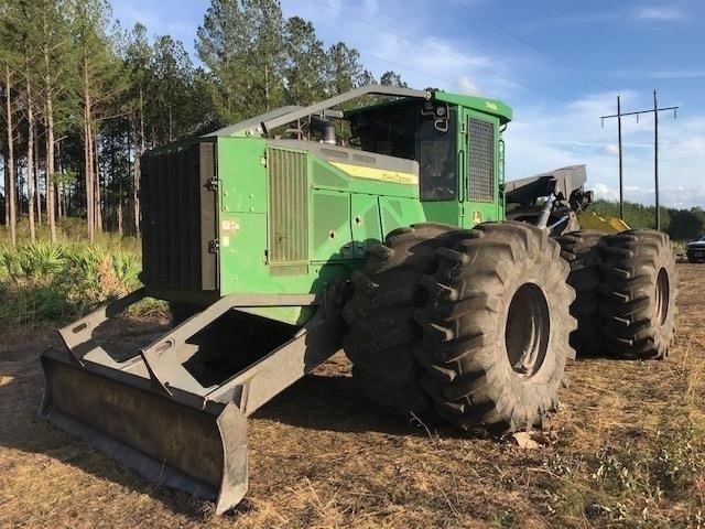 Forestales Maquinas Deere 748L