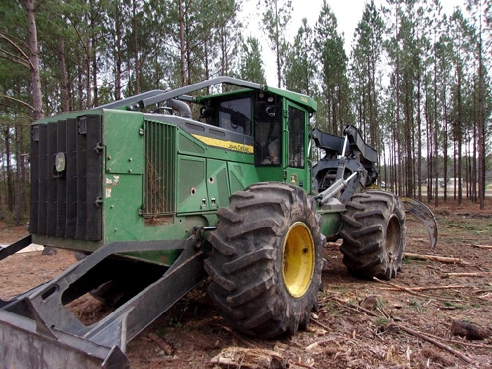 Forestales Maquinas Deere 748L