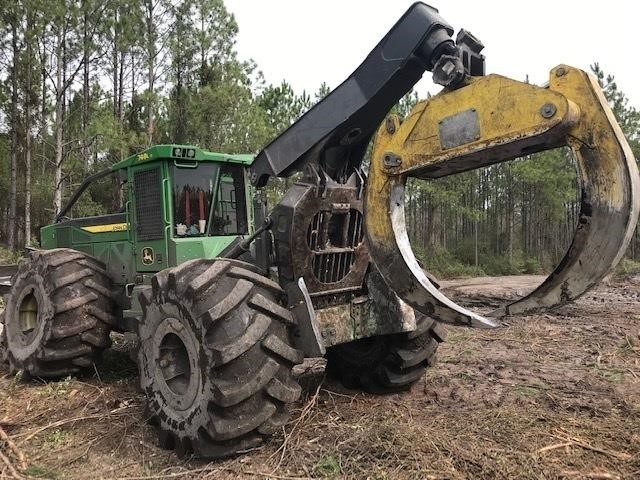 Forestales Maquinas Deere 748L de segunda mano Ref.: 1587145581608896 No. 4