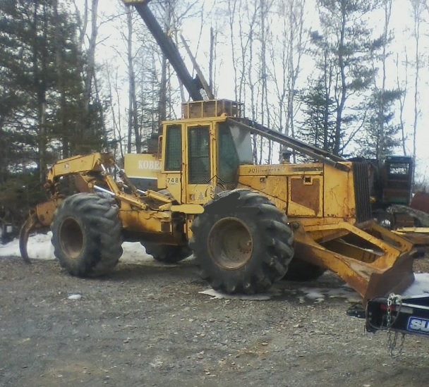 Forestales Maquinas Deere 748E