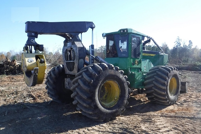 Forestales Maquinas Deere 648L