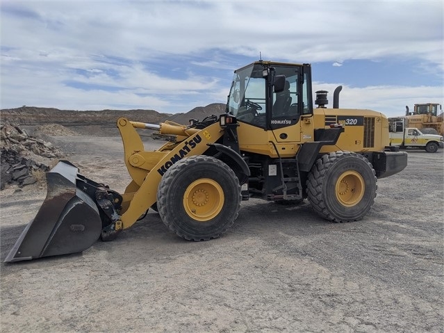 Cargadoras Sobre Ruedas Komatsu WA320