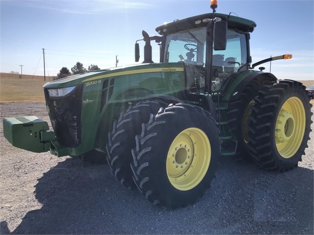 Agriculture Machines Deere 8320