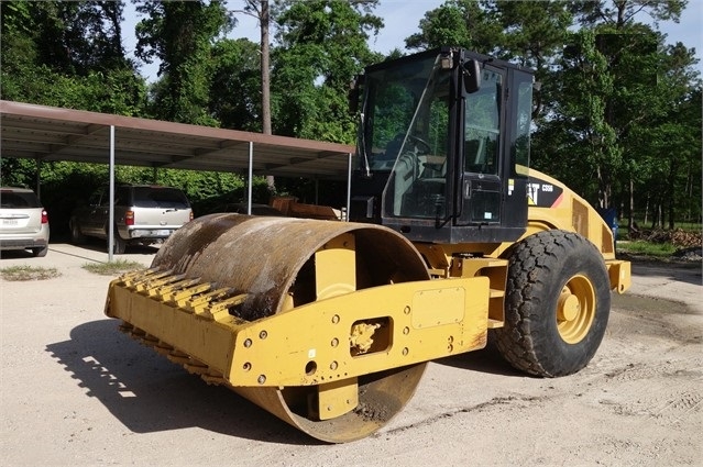 Compactadora Vibratoria Caterpillar CS56