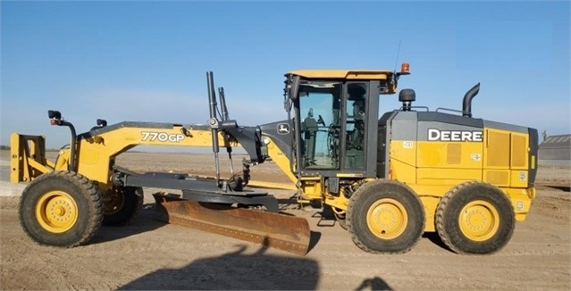 Motoconformadoras Deere 770GP